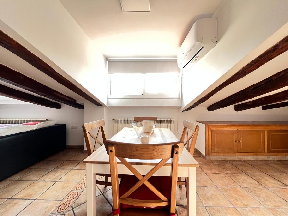 Atico Atocha Ile Temporal Apartment Madrid Ngoại thất bức ảnh