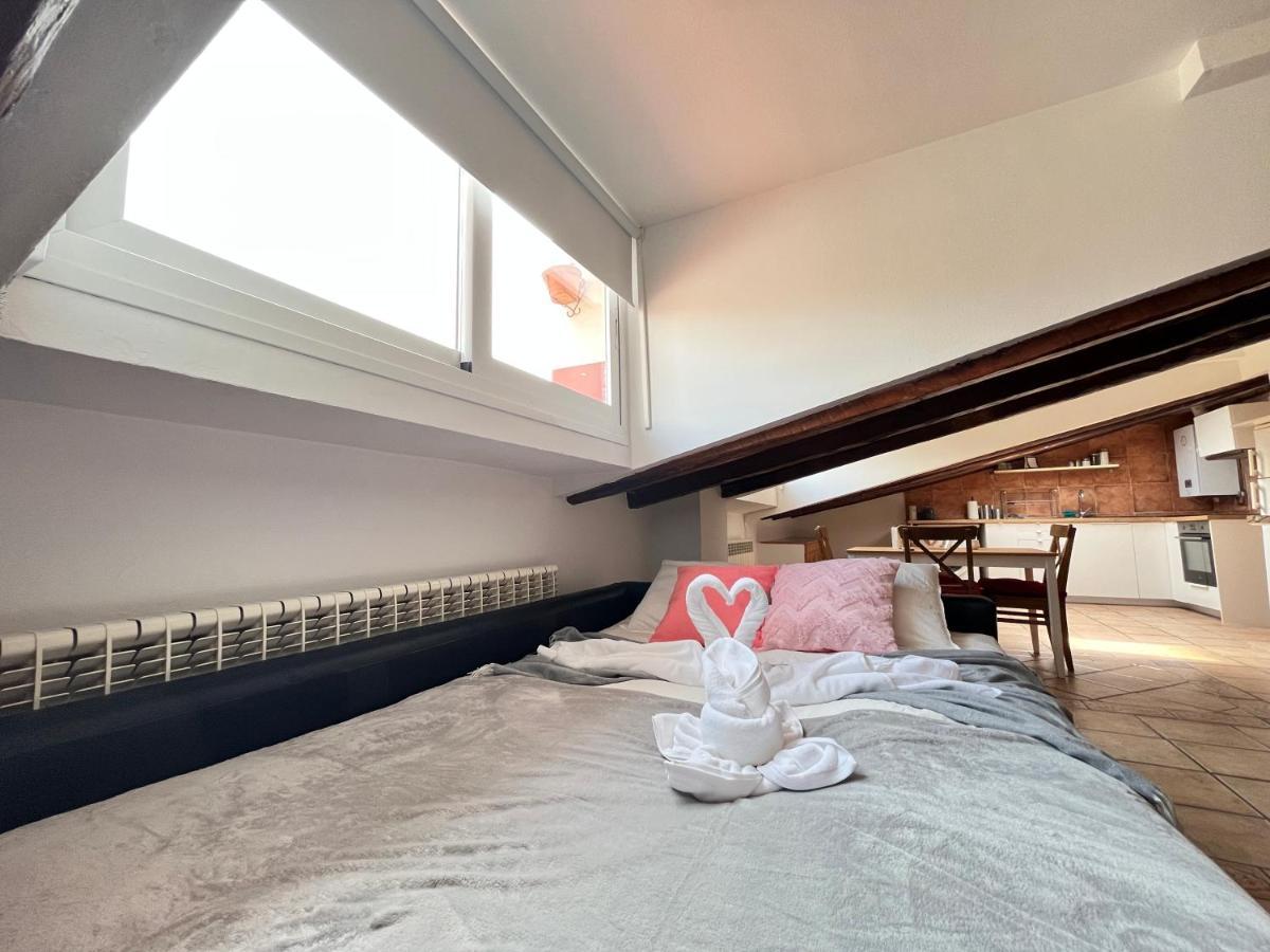 Atico Atocha Ile Temporal Apartment Madrid Ngoại thất bức ảnh